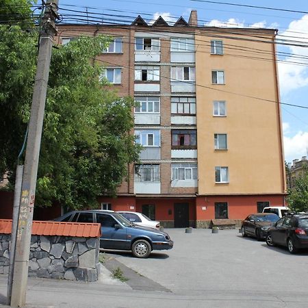 Уютная Vip-Студия В Центре. Vinnitsja Eksteriør billede